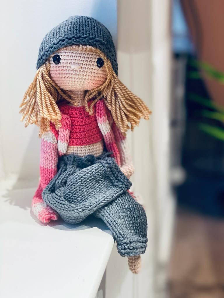 Paris Handmade Cool City Girl - Zeylum Doll - Bendable Body - Changeable Outfit